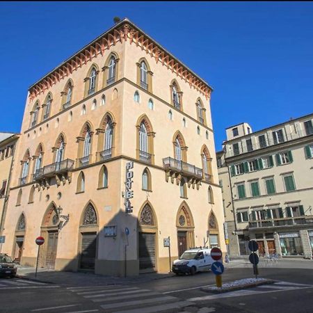 Palazzovilla Historic Building Luxury Suite فلورنس المظهر الخارجي الصورة